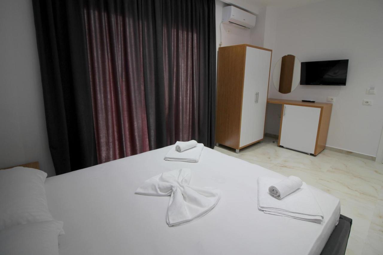 קסאמיל Moonshine Hotel מראה חיצוני תמונה