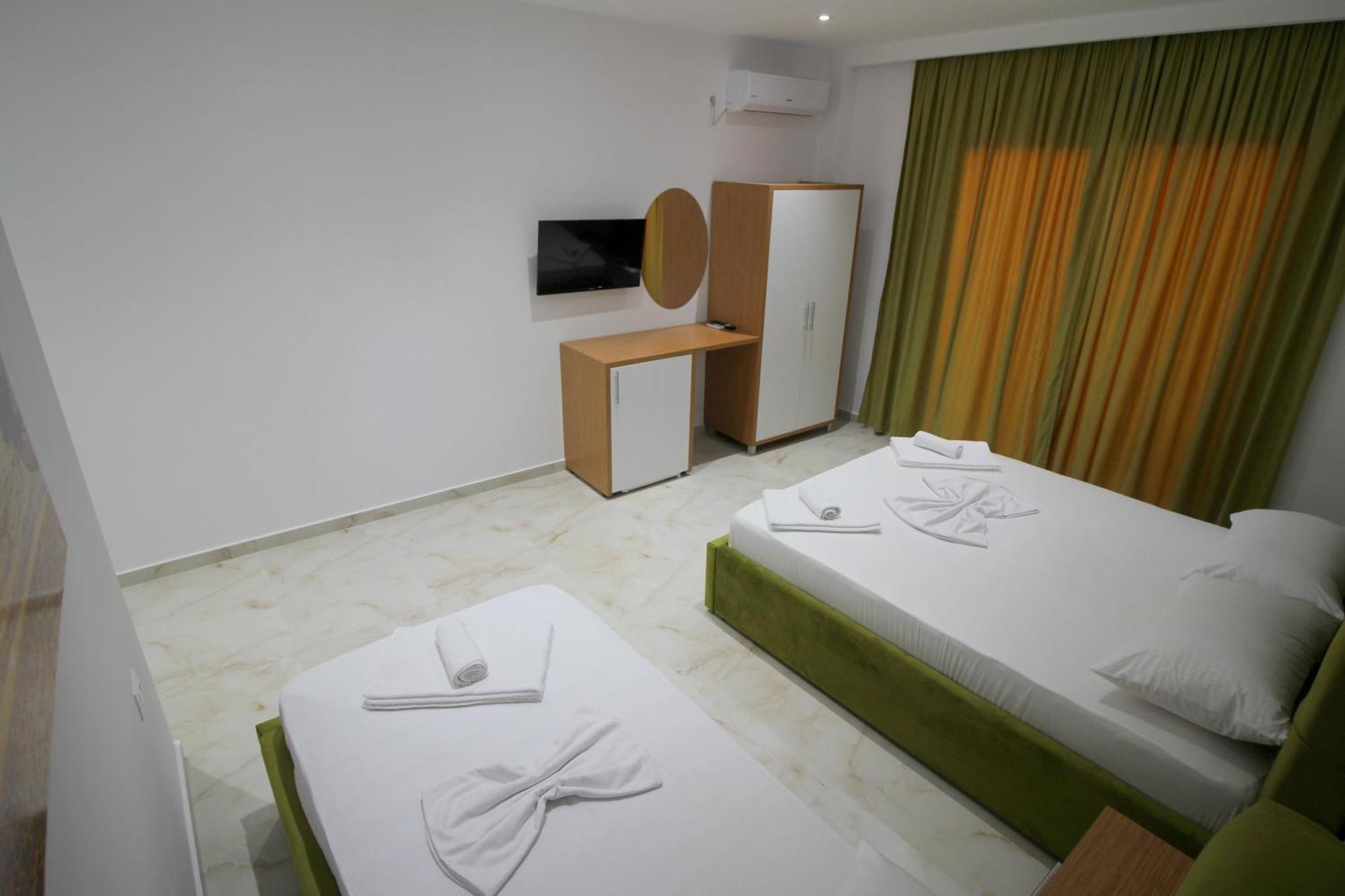קסאמיל Moonshine Hotel מראה חיצוני תמונה