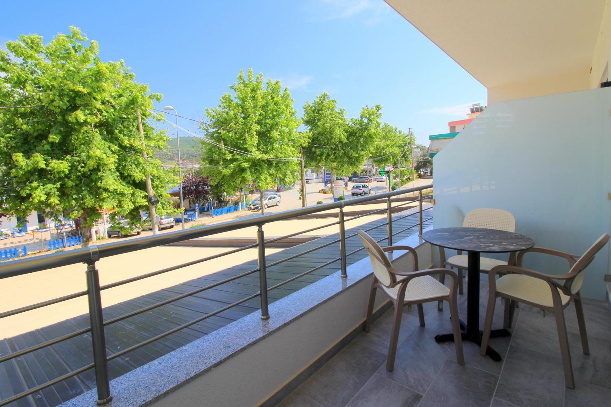 קסאמיל Moonshine Hotel מראה חיצוני תמונה