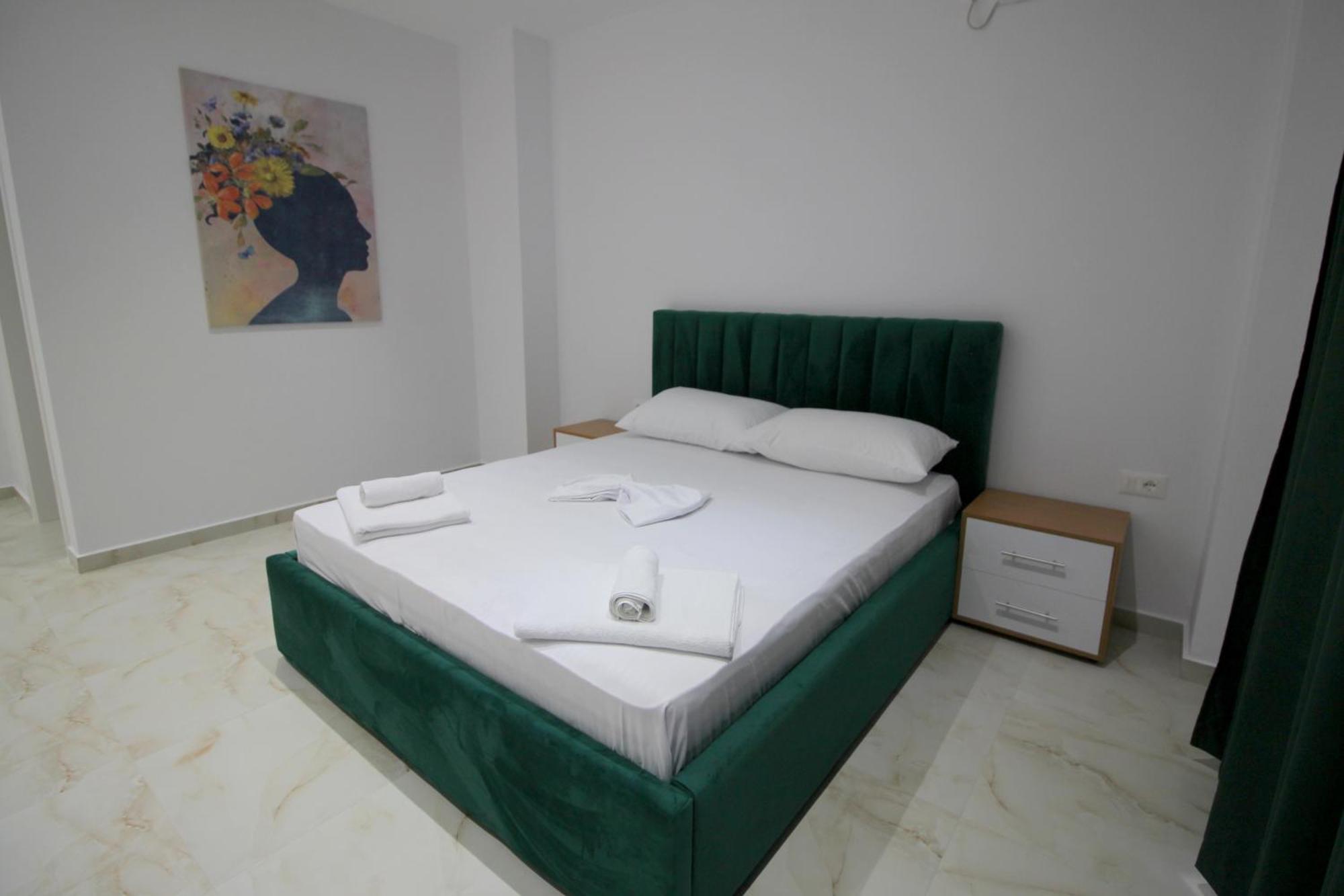 קסאמיל Moonshine Hotel מראה חיצוני תמונה