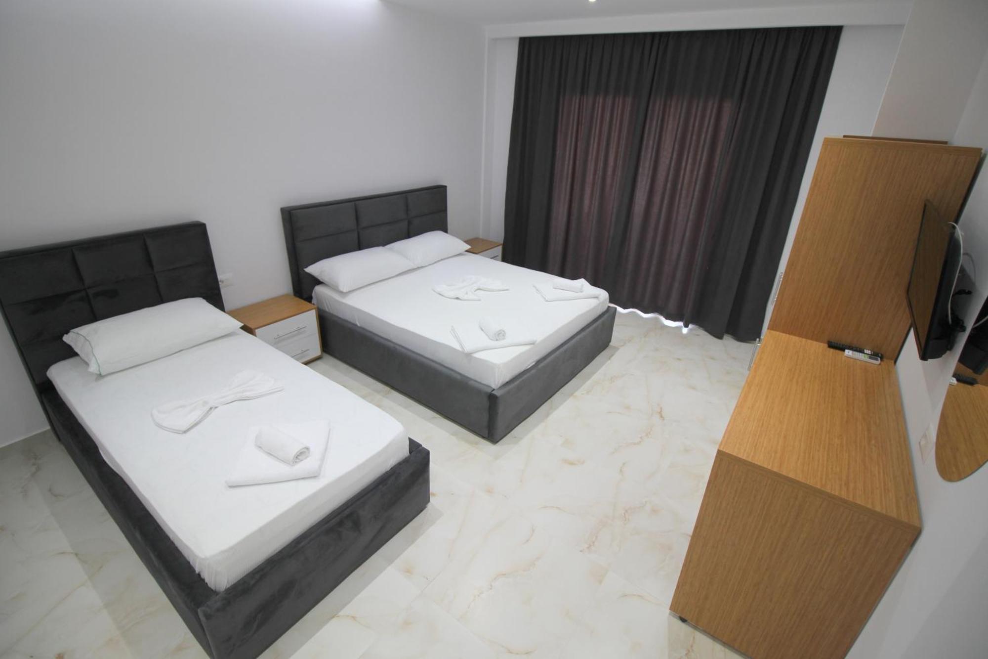 קסאמיל Moonshine Hotel מראה חיצוני תמונה