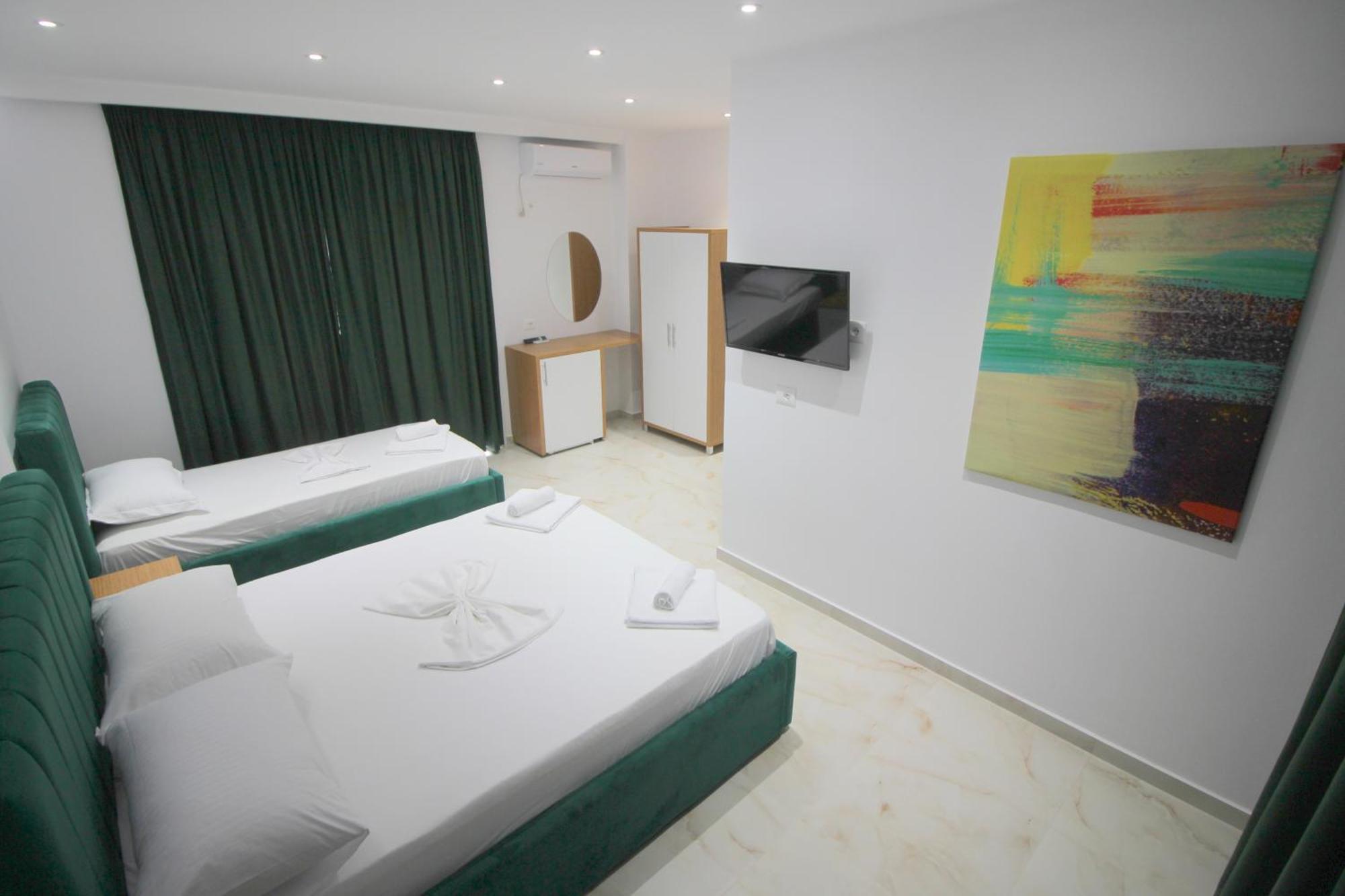קסאמיל Moonshine Hotel מראה חיצוני תמונה